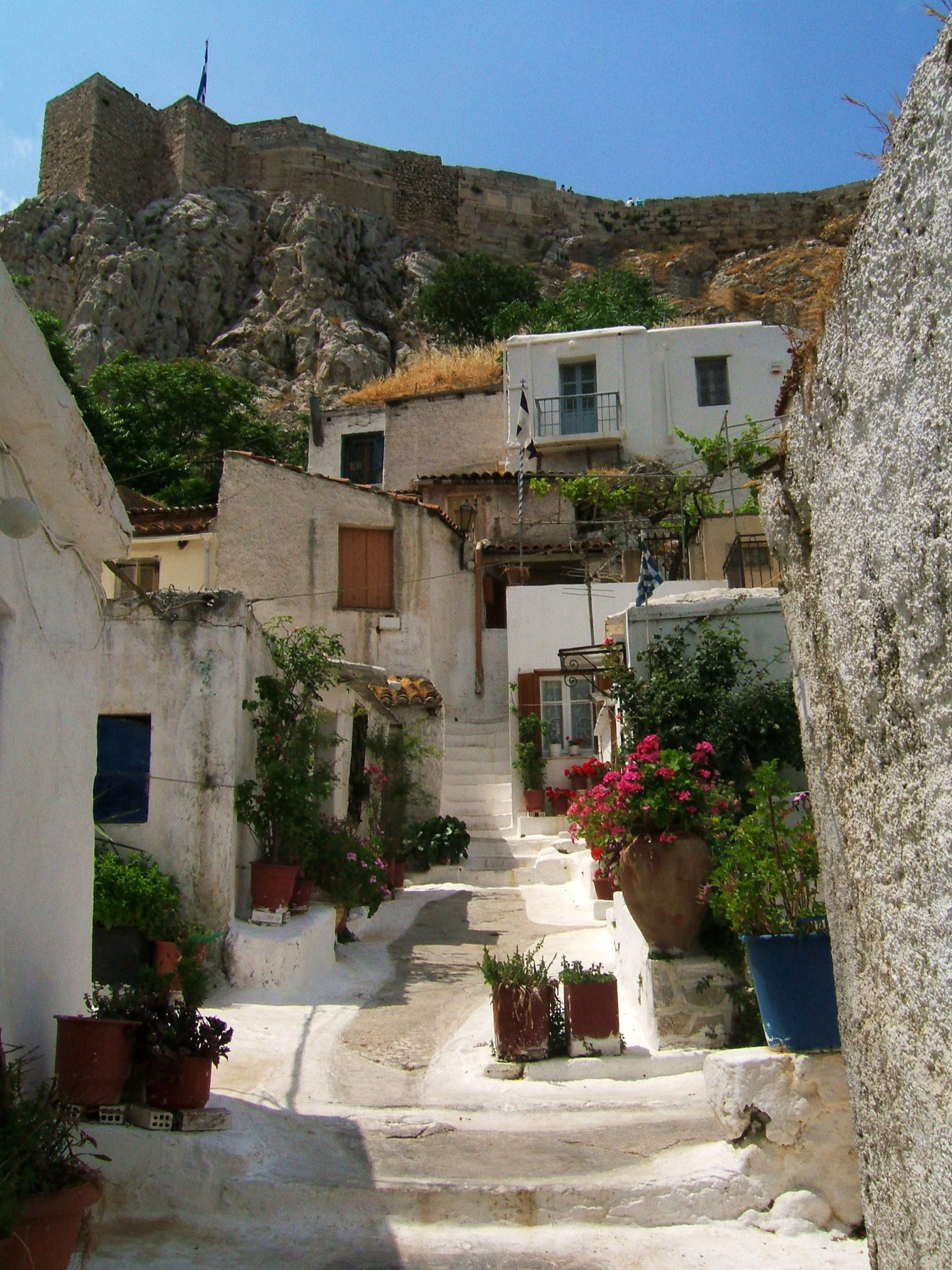 Taverna table in Plaka